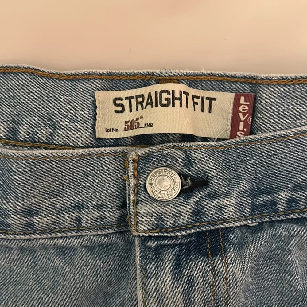 Levi’s Men’s Vintage 505 Straight Fit Jeans Light Wash Size W40 L32